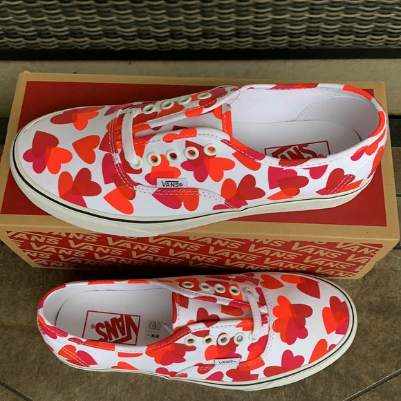 VANS AUTHENTIC Valentines Hearts True White/Fchspr - Picture 5 of 14